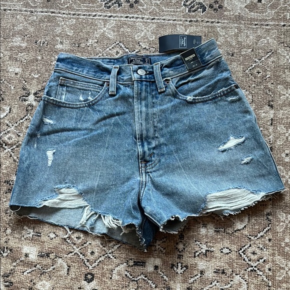 Abercrombie & Fitch Pants - NWT Jean Shorts